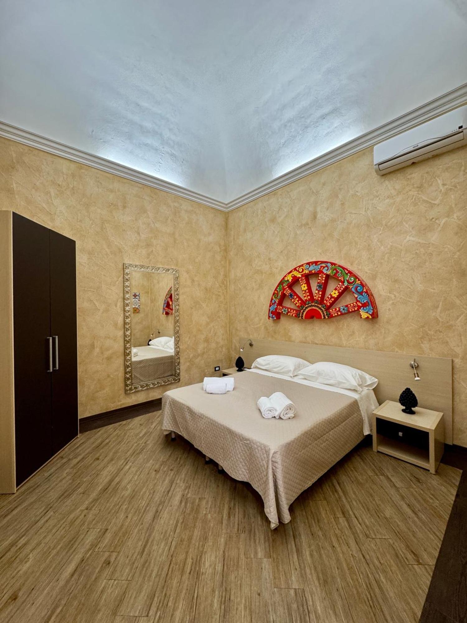 Summer Wind Apartments Trapani Esterno foto